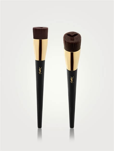 Yves Saint Laurent Foundation Y Brush 